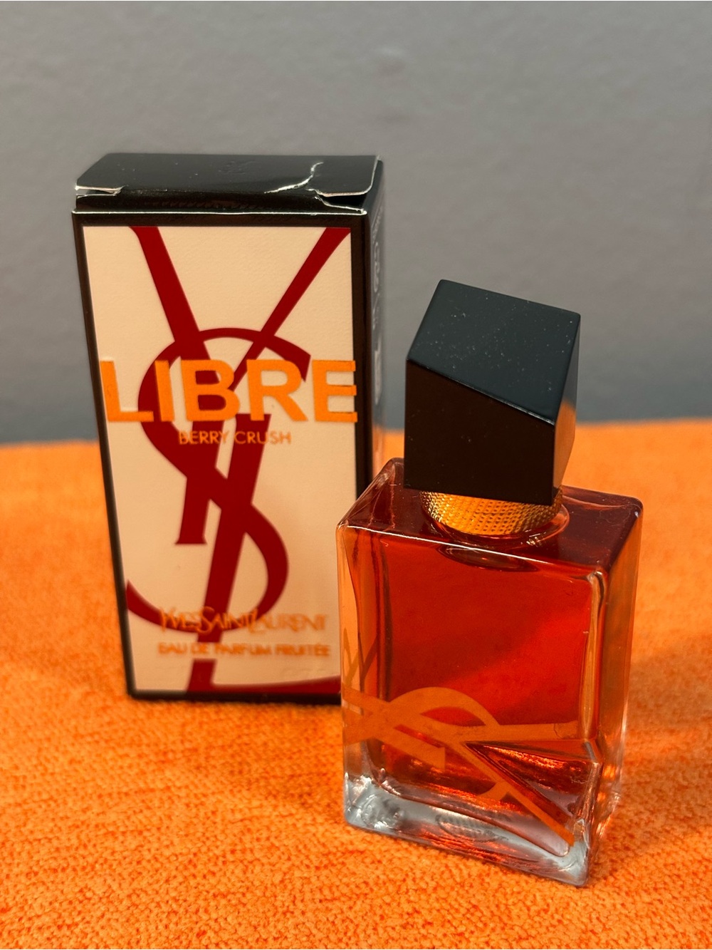 Yves Saint Laurent Libre Berry Crush